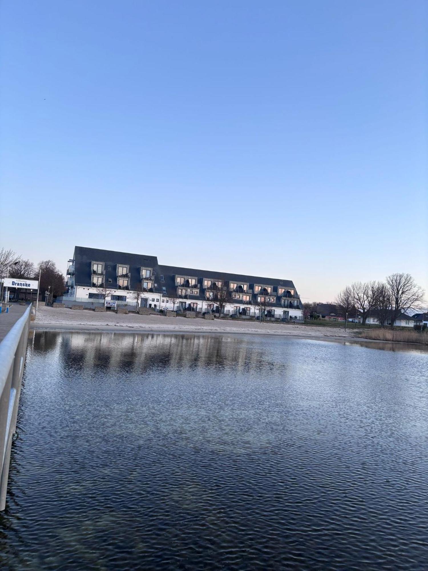 App 8O Grosser Tag Am Meer Mit Wasserblick Dranske Exteriér fotografie